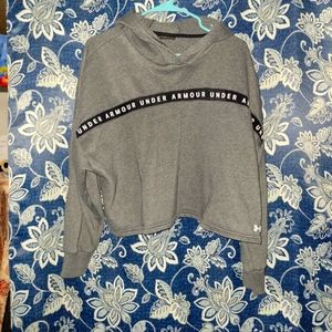 Under Armour Crop Sweatshirt